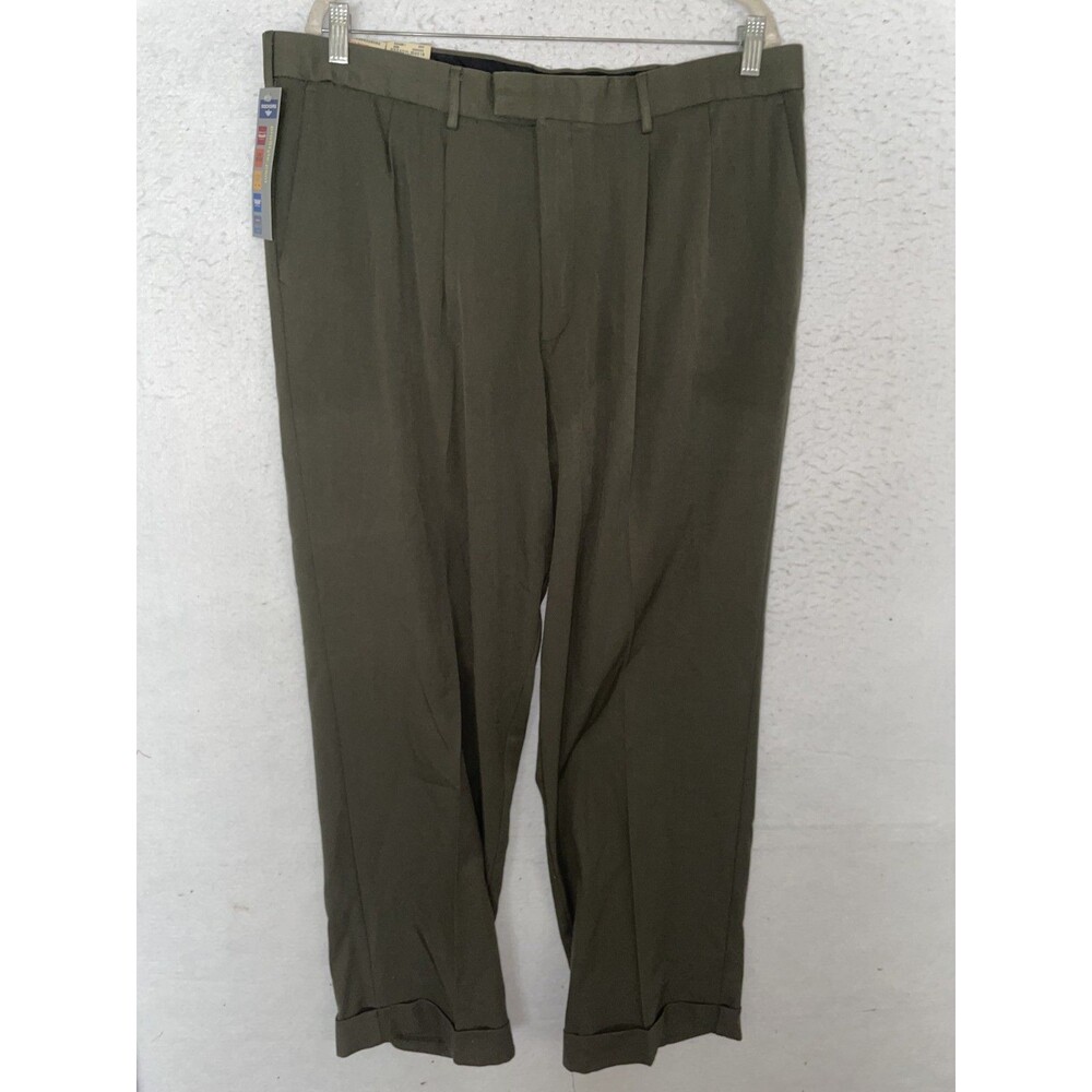 Dockers Prostyle Comfort Relaxed Fit Pleated Front Military Green Pants 38 X 30